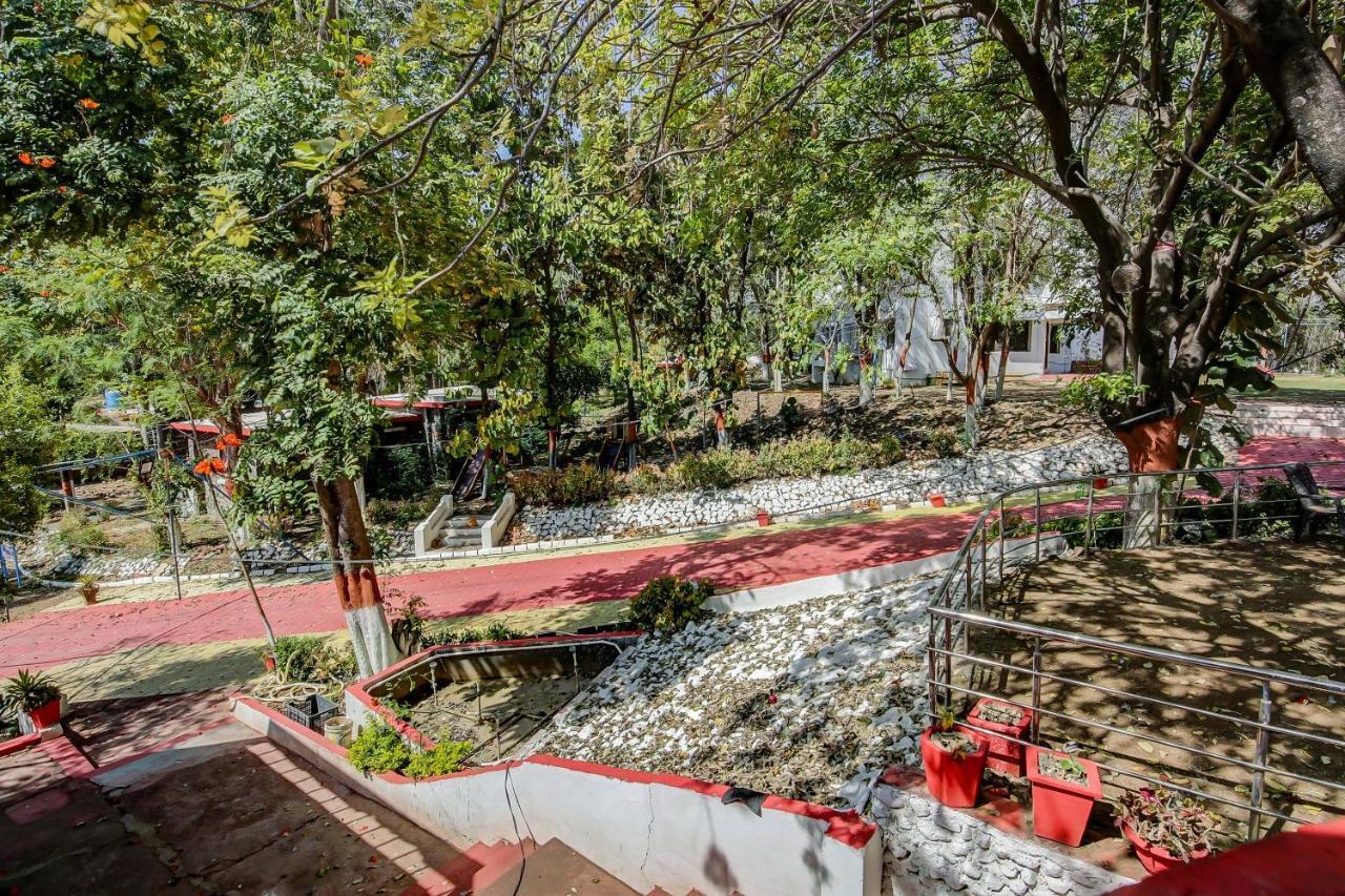 Oyo 71230 Hotel Abhimanyu Limited Chhindwāra Kültér fotó