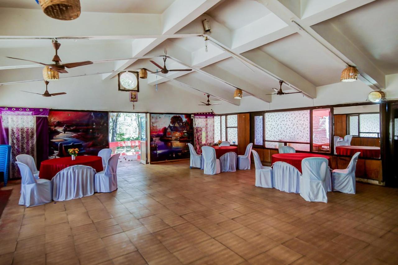 Oyo 71230 Hotel Abhimanyu Limited Chhindwāra Kültér fotó